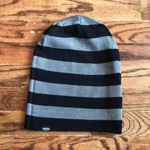 🆕Carbon Elements Reversible Beanie🆕